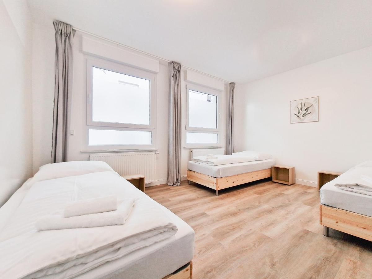 Raj Living - City Apartment With 3 Rooms - 15 Min Messe Dus & 10 Min Old Town Dus Düsseldorf Dış mekan fotoğraf